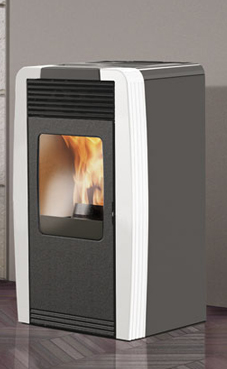 EDILKAMIN modelo ZARA de 8 Kw. Frontal de fundición, reja de aluminio. Fuego de vermiculita. Panel sinóptico en el top. Posibilidad salida humos lateral derecha e izquierda, posterior y superior.