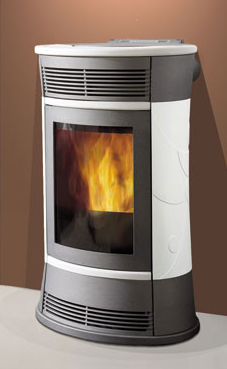 EDILKAMIN modelo BIJOUX 15 Kw  laterales, top y decoraciones de cerámica (blanco crema o roja). Kit hidráulico incorporado con vaso expansión cerrado, circulador y válvula de seguridad