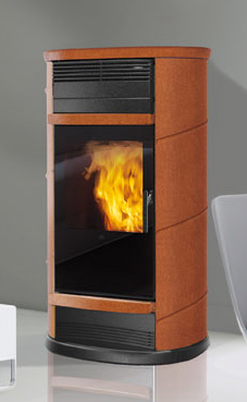 EDILKAMIN modelo FUJI 18 Kw laterales, top y decoraciones de cerámica ( blanco crema / ceramica roja /ceramica cuero) Kit hidráulico incorporado con vaso expansión cerrado, circulador y válvula de seguridad.