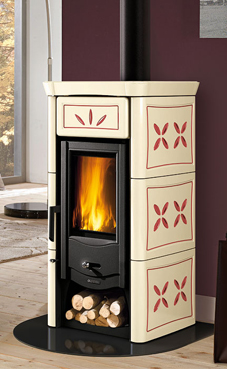 NORDICA-EXTRAFLAME modelo LUCY 6 Kw.(silk vogue amatista) Revestimiento externo en mayòlica echo a mano Hogar en hierro colado  Puerta en hierro colado esmaltado Vidrio ceramico resitente hasta 750°C