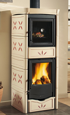 NORDICA-EXTRAFLAME modelo NICOLETTA FORNO EVO 9,1 Kw.(silk vogue amatista) Revestimiento exterior de mayólica Horno esmaltado Cristal ceramico que resiste hasta 750° Horno esmaltado